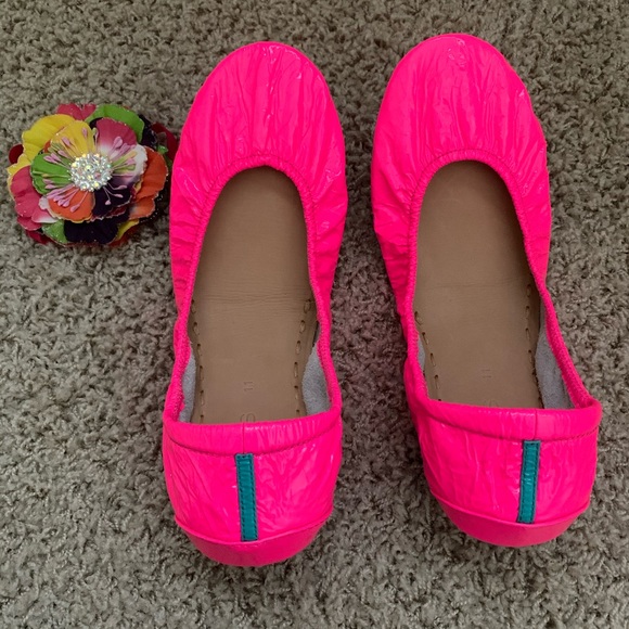 Tieks Shoes - Tieks - Pop Pink Neon - size 11 - Never Worn